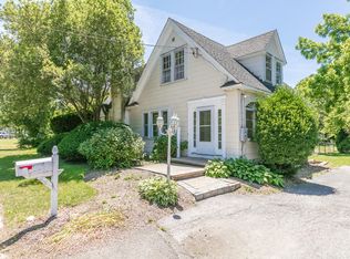 126 Cuba Hill Rd, Greenlawn, NY 11740