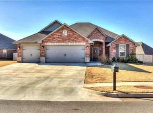 1424 Kelley Pointe Pkwy, Edmond, OK 73013