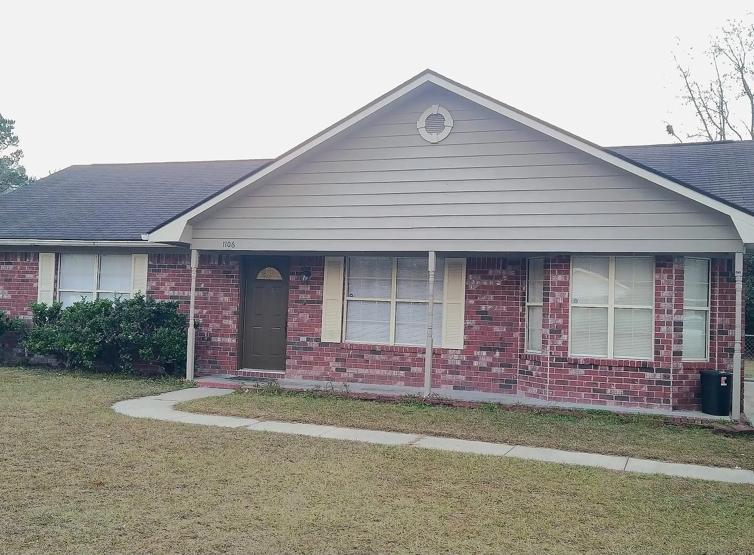 4 bed, 1700 sqft, $1,750 — Photo 1
