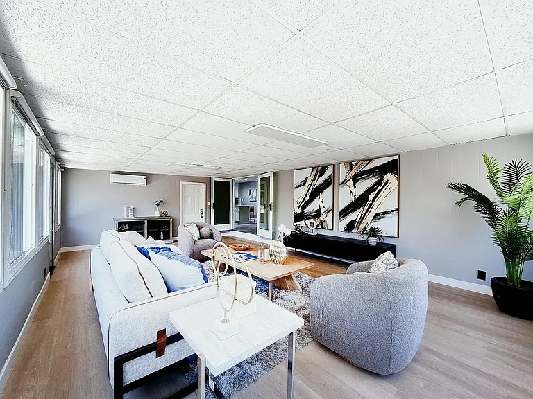 1400 Searcy Dr — Photo 16