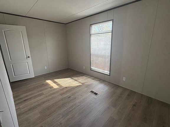 5th image of 7914 Lazy Ln