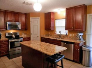 1215 Honey Rd, Apopka, FL 32712