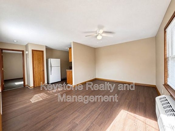 3rd image of 706 Peachers Dr Unit J