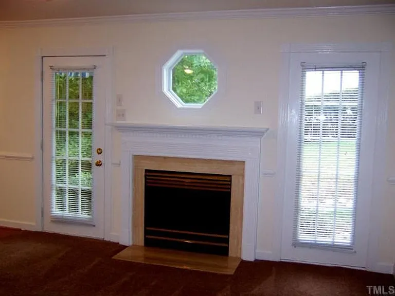 132 Grande Meadow Way — Photo 2