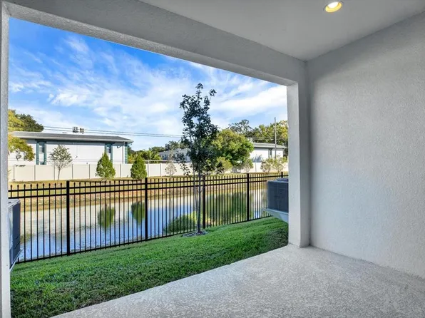 7773 93rd St N, Seminole, FL 33777