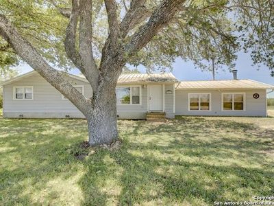 14691 Fm 1346, Saint Hedwig, TX, 78152