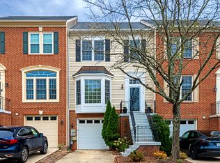43148 Katama Sq, Chantilly, VA 20152