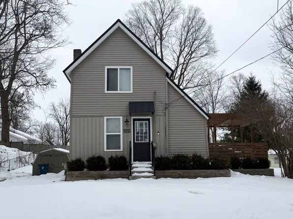 115 Fremont St, Middleville, MI 49333