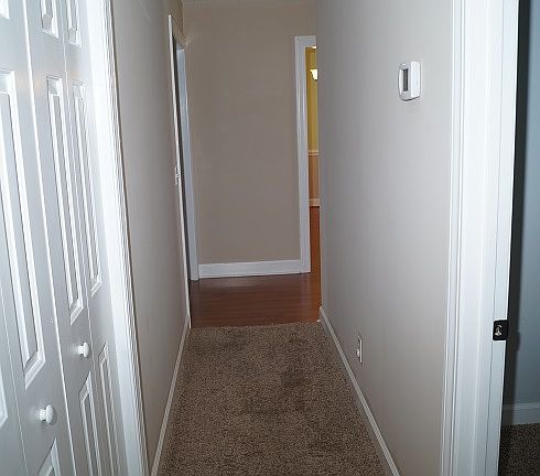 3rd image of 302 Plateau Dr