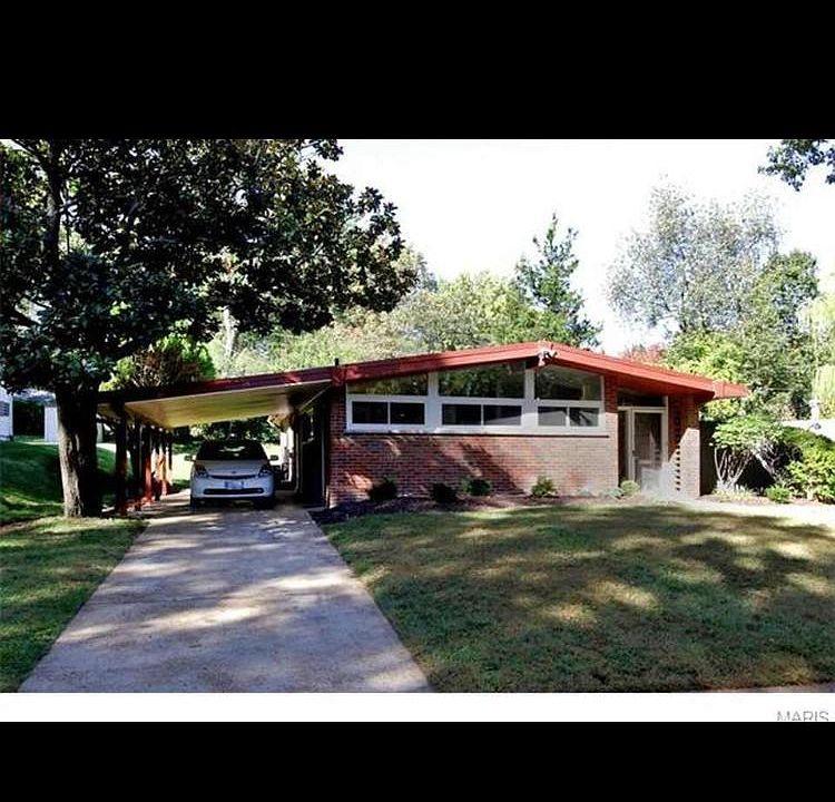 1st image of 963 Warder Ave