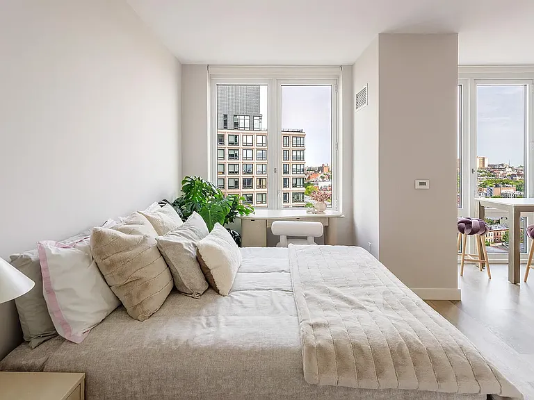 595 Dean St #139 — Photo 11