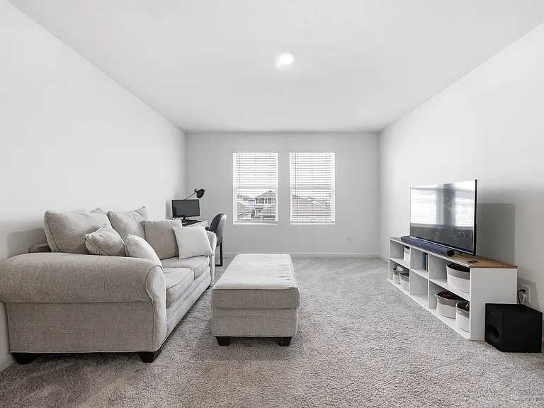 7726 Fern Holw — Photo 18
