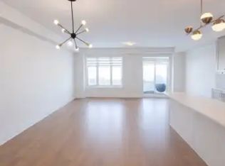 71 Greer St #1A, Barrie, ON L9J 0R5