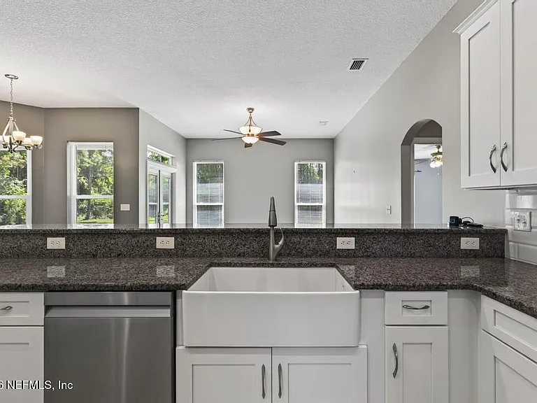 1116 Hawk Watch Cir — Photo 28