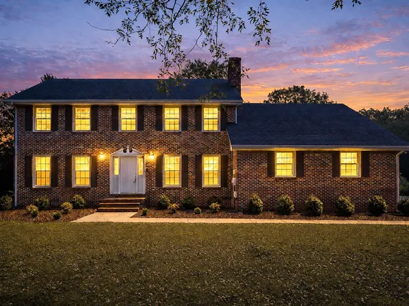 12986 Old Tullahoma Rd, Tullahoma, TN 37388