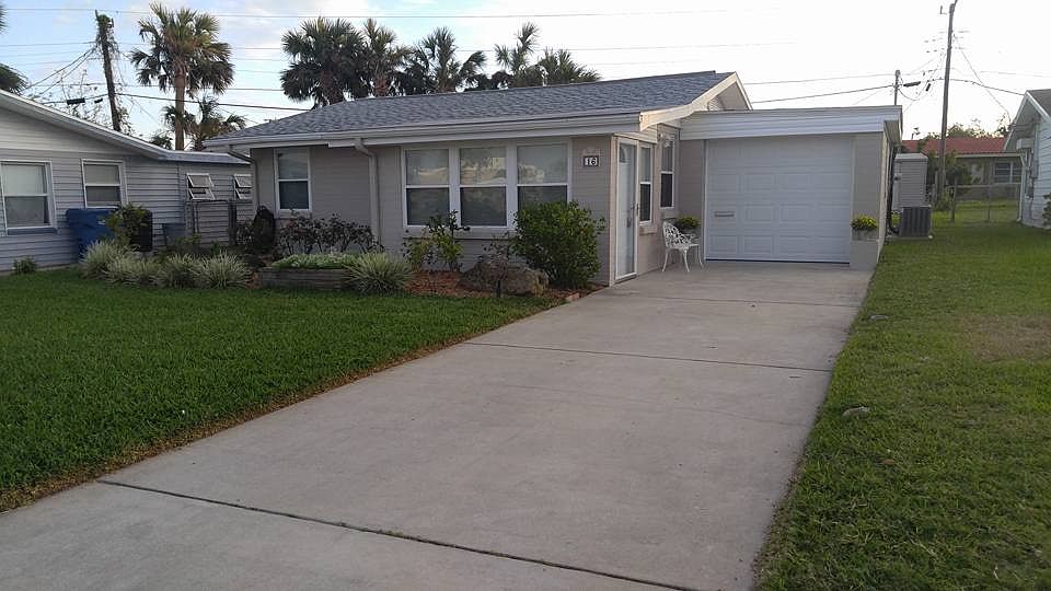 1st image of 16 Hibiscus Dr