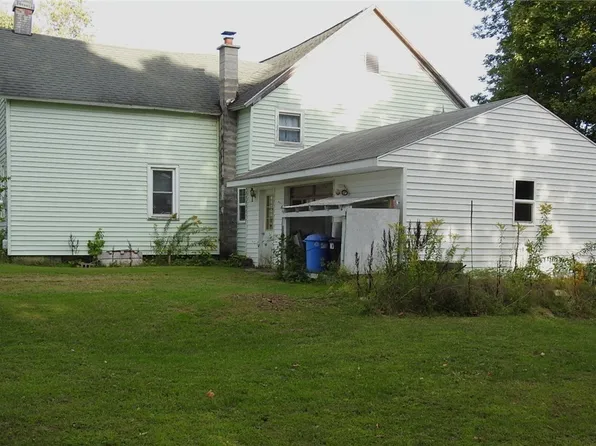 6010 Lacombe Rd S, Trenton, NY 13352