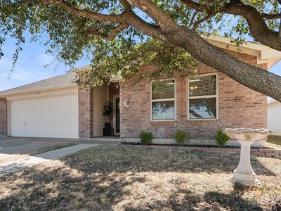 2033 Old Glory Trl, Fort Worth, TX, 76134