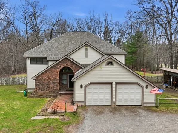 458 Montgomery Rd, Westfield, MA 01085