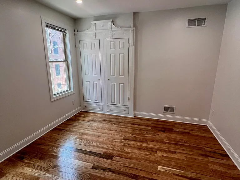 1808 N Howard St — Photo 13