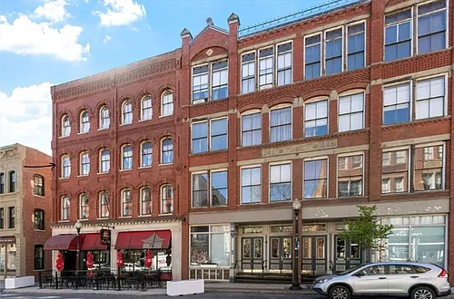 46 Washington St #303 Photo 1