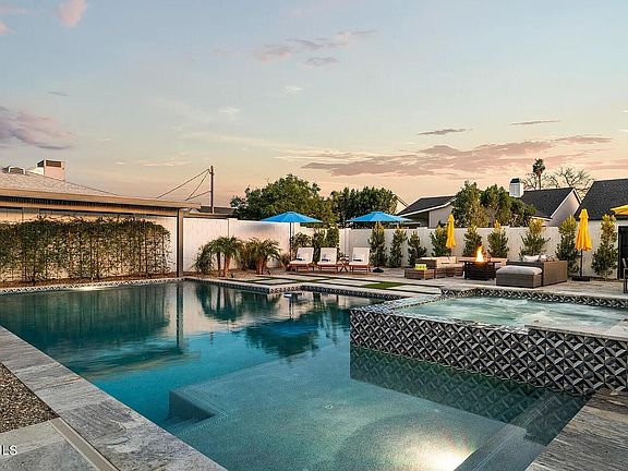 5th image of 3539 E Montecito Avenue