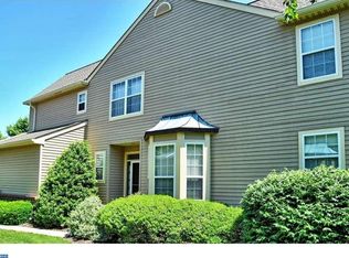 112 Pine Crest Ln, Lansdale, PA
