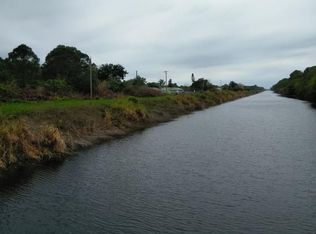 Cayuga Ave, Fort Pierce, FL 34946