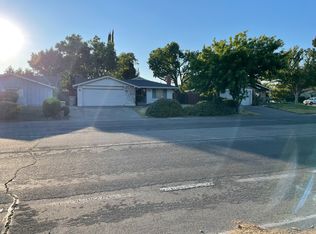 8595 La Riviera Dr, Sacramento, CA 95826