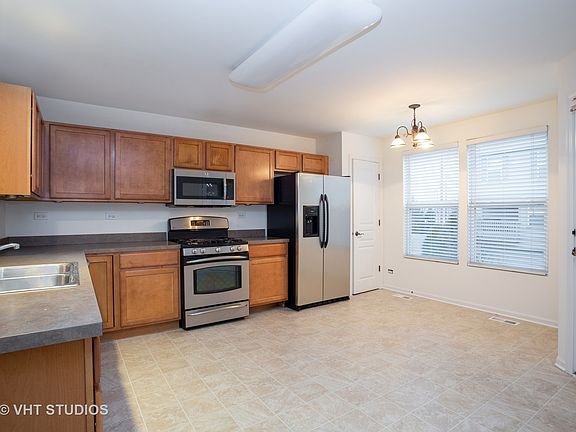 5th image of 107 Driscoll Ln Unit 6