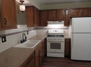 4630 Eastern Ave SE APT 103, Grand Rapids, MI 49508