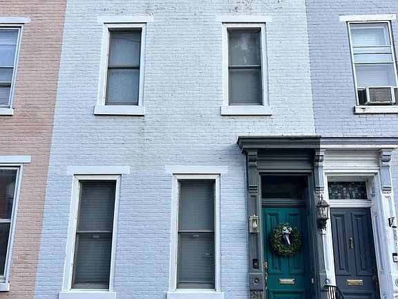 3rd image of 211 Cumberland St