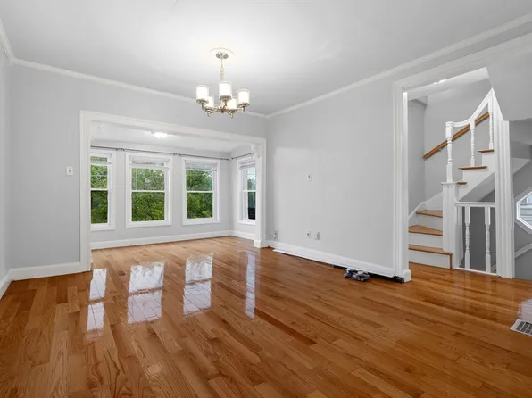 7 Pine St Floor 2, Malden, MA 02148