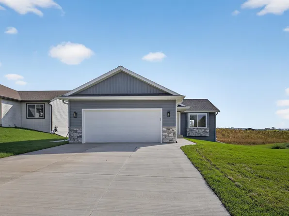 6230 Cody Pl NW, Rochester, MN 55901