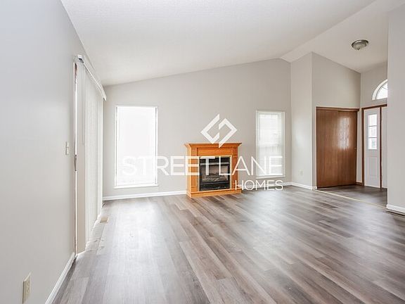 4th image of 2932 Cutler Dr