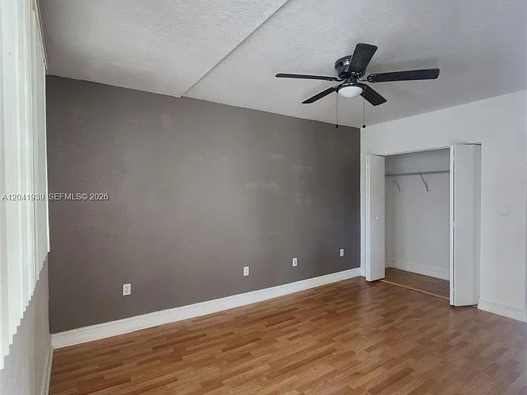 1080 99th St #221 — Photo 10