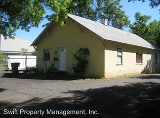 2105 Pine St, Redding, CA 96001