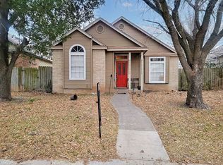 904 Thackeray Ln, Pflugerville, TX 78660