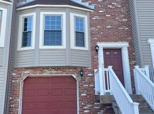 1902 Timber Trl, Imperial, PA 15126