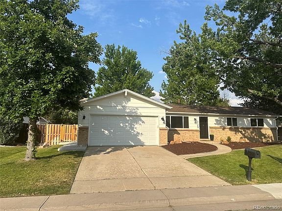 2nd image of 3126 S Emporia Court