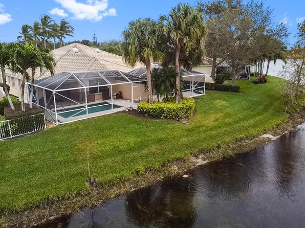 2075 Guadeloupe Drive, Wellington, FL 33414