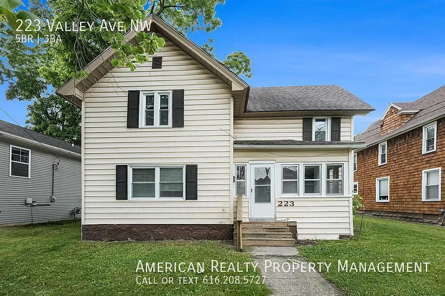 5 bed, 2.5 bath, 1476 sqft, $2,750 — Photo 1