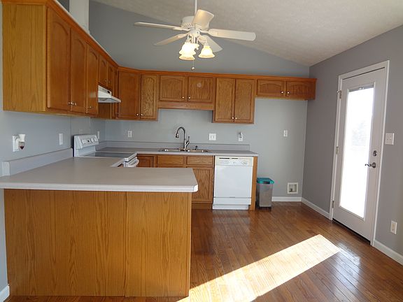 5th image of 7712 Little Man Ln