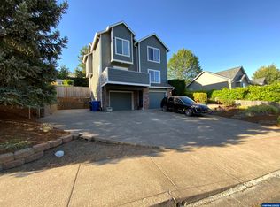 1553 Ammon St NW, Salem, OR 97304