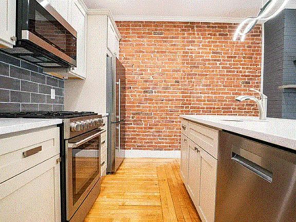 2nd image of 1753 Commonwealth Ave #1