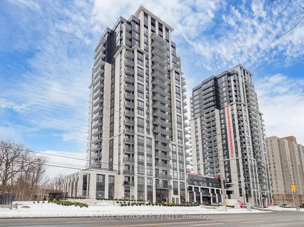 204 Burnhamthorpe Rd E, Mississauga, ON