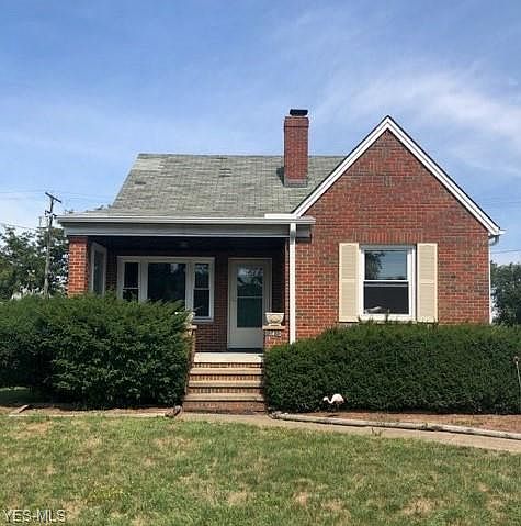 1st image of 3410 Silverdale Ave