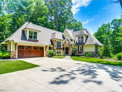 7305 River Rd, OLMSTED FALLS, OH, 44138