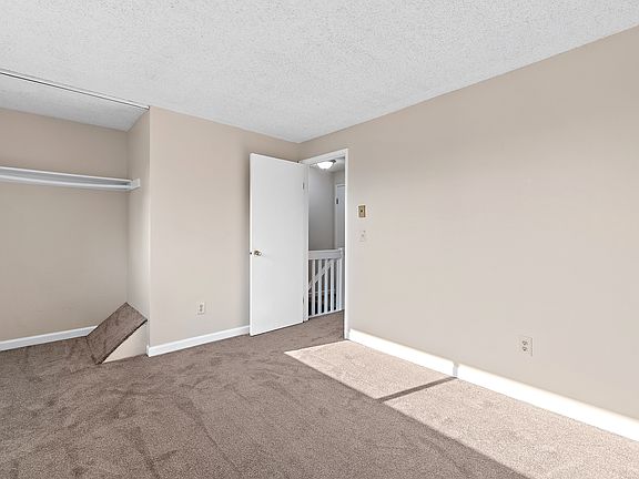 5th image of 325 N 29th Ave APT B
