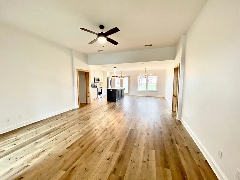3630 Cedar Park Dr — Photo 5